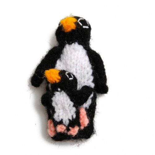Vingerpopje pinguïn met jong